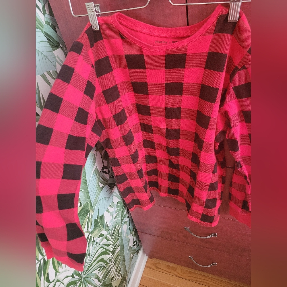 2 Sets Of PJS - Picture 9 of 13